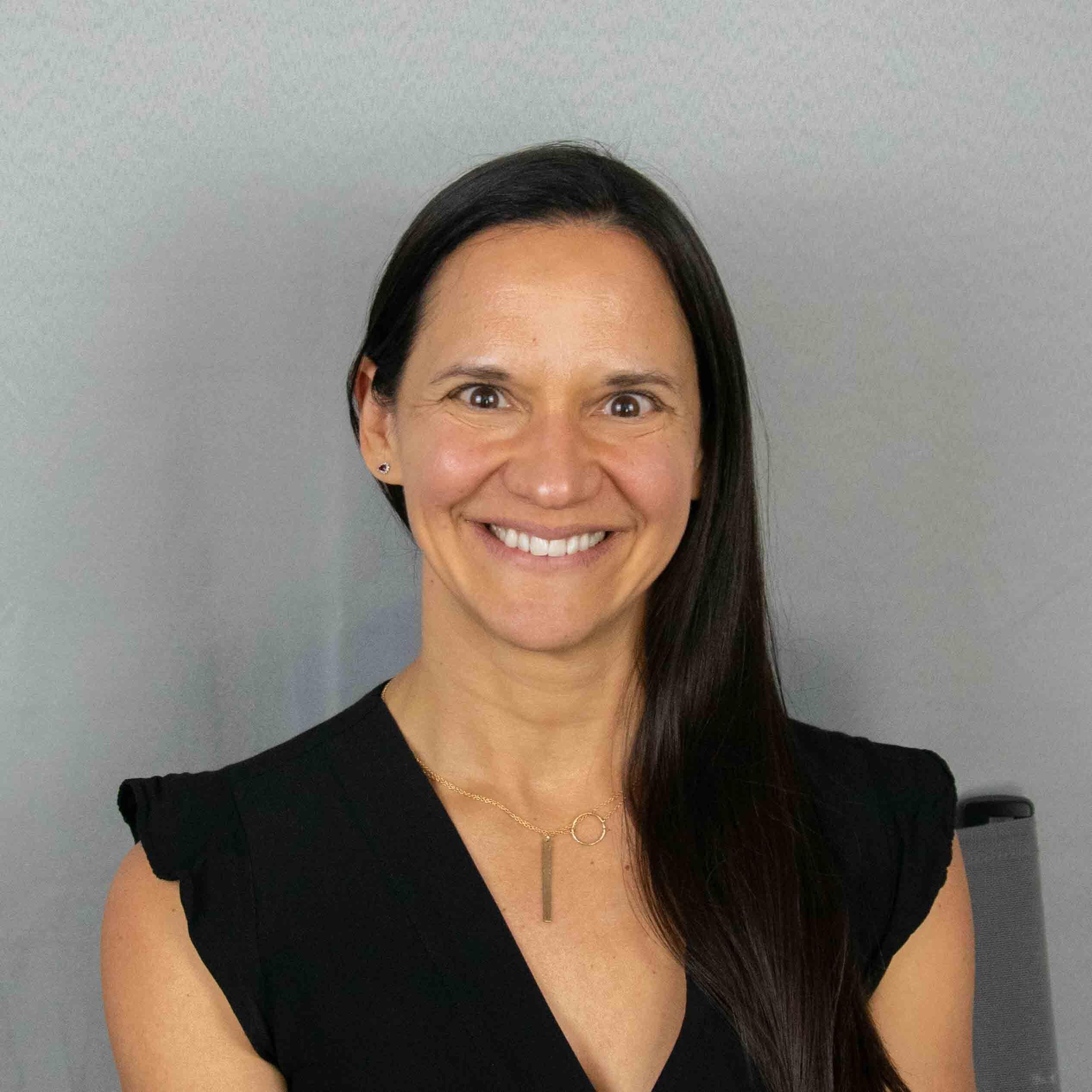 Danielle Niedermeier Smith headshot